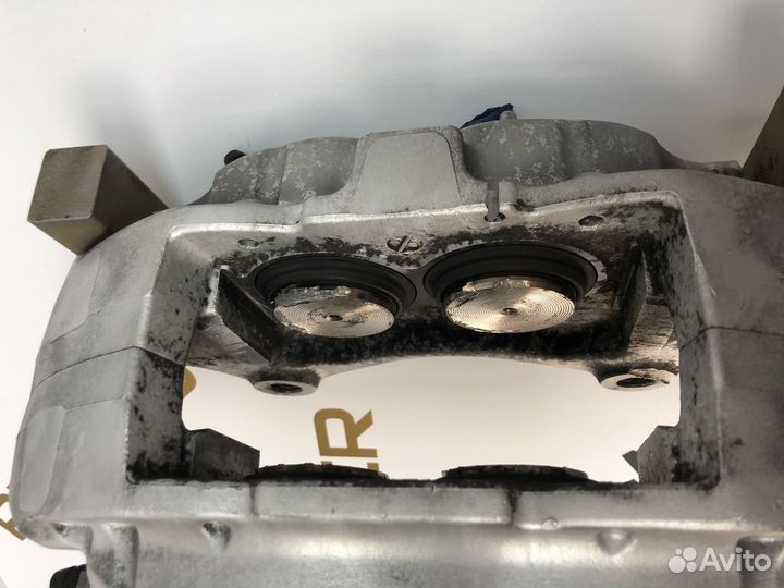 Суппорт brembo левый Range Rover Sport 05-09