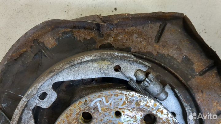 Ступица (кулак, цапфа) левая задняя Mercedes ML W164