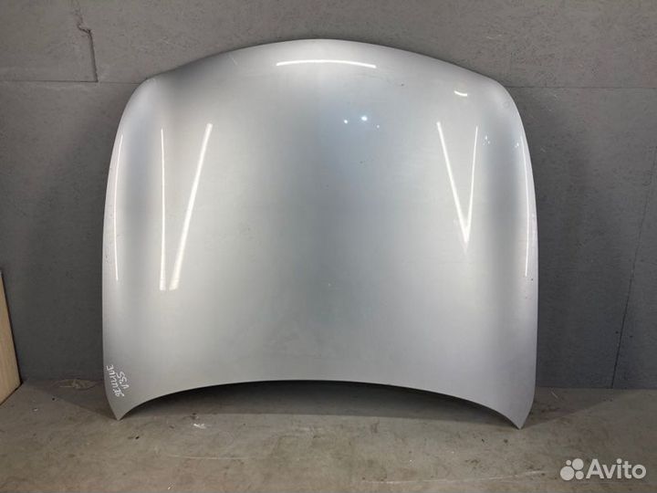 Капот Infiniti G