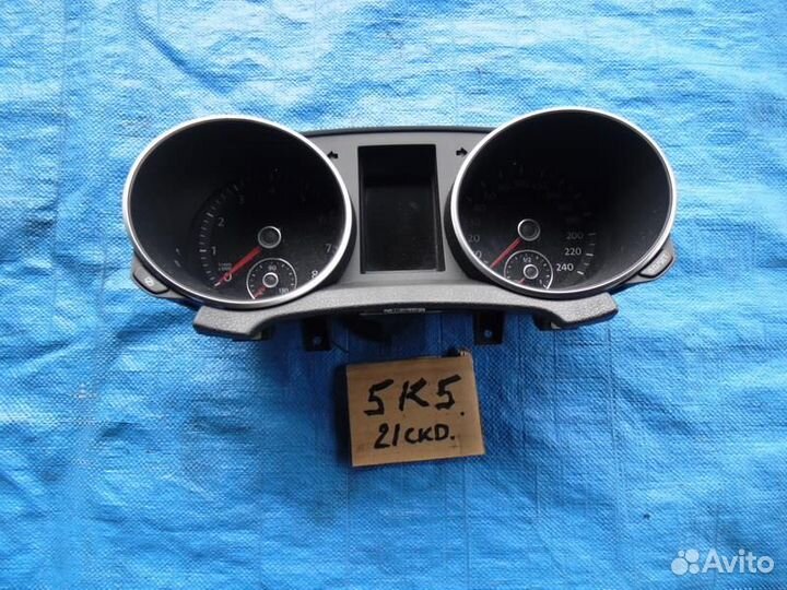 Спидометр volkswagen golf 5K5 caxa