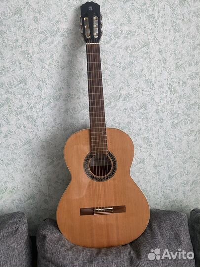 Классическая гитара
