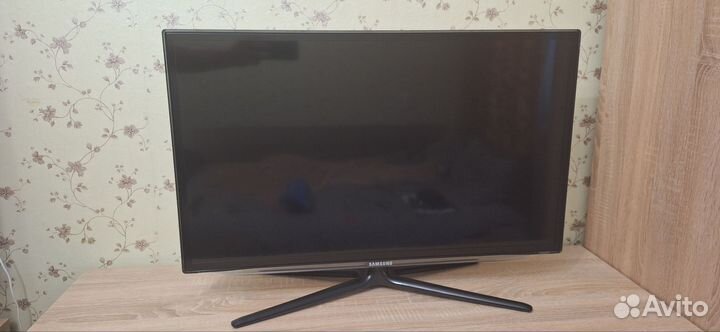 Телевизор Samsung SMART tv 32