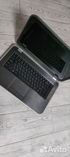 Ноутбук dell