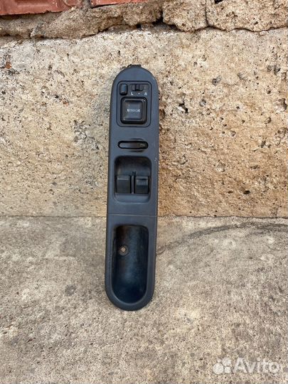 Блок управления стеклоподъемниками honda hr-v GH