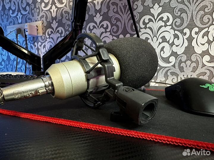 Микрофон bm 800 с пауком