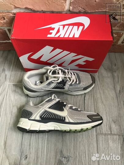 Кроссовки женские Nike air zoom