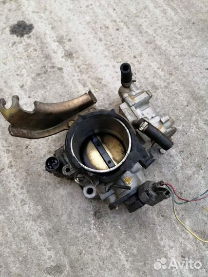 Дросельная Заслонка Хонда CRV 1 2.0 B20Z1