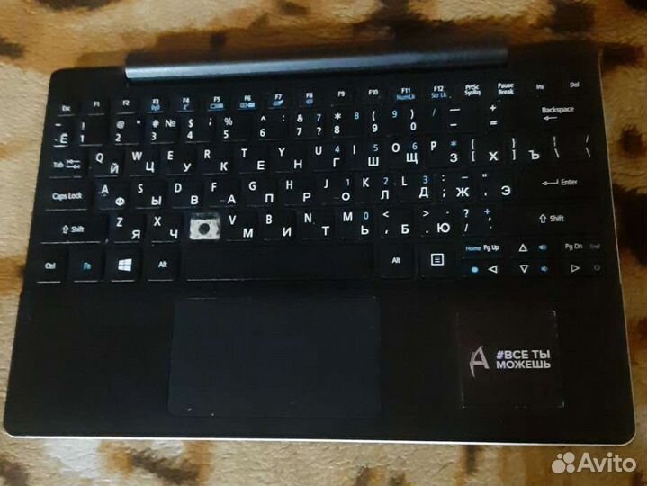 Планшет-трансформер Acer Aspire Switch 10E