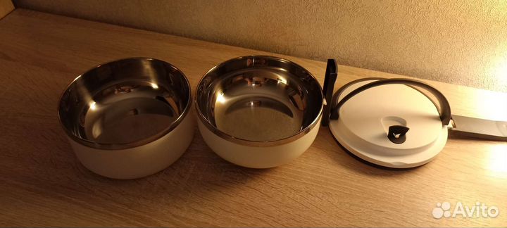 Контейнер для еды двухуровневый