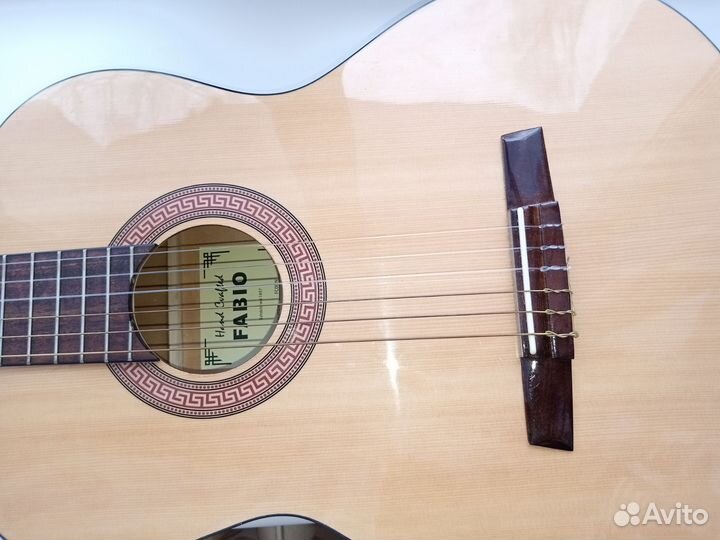 Детская классическая гитара