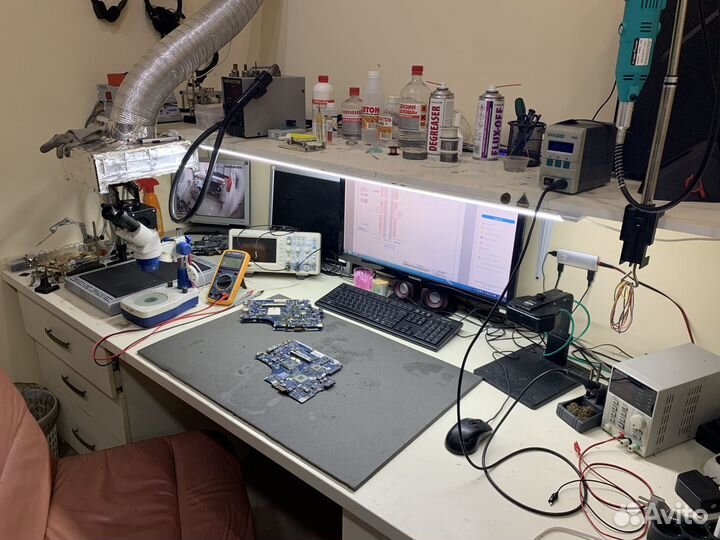 Ремонт телефонов, ноутбуков