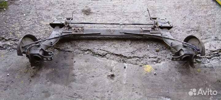 Задняя балка в сборе Ауди а4 б5 седан