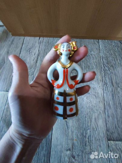 Статуэтка Матрёшка Дулево