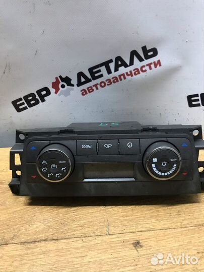 Управления климатической установкой Cadillac SRX