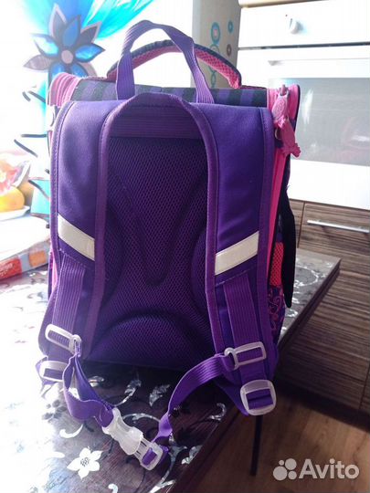 Рюкзак школьный