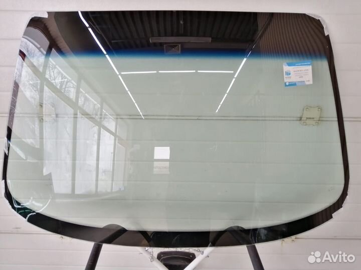 Лобовое стекло на Шевроле Ланос