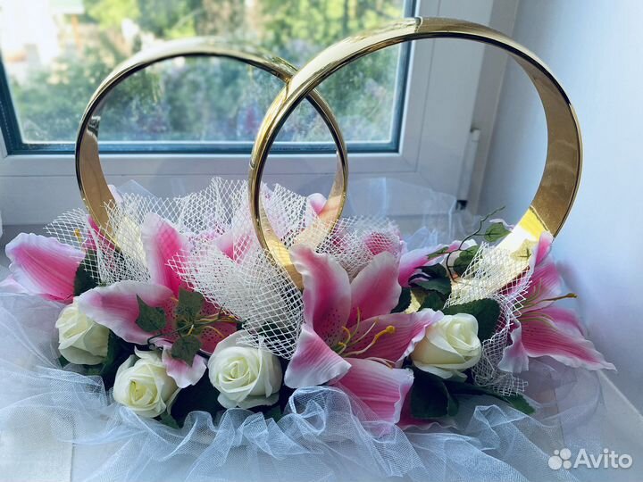 Украшение на свадебную машину