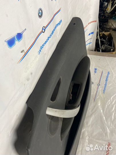 Дверная карта передняя правая Bmw 3 E90 N52B25