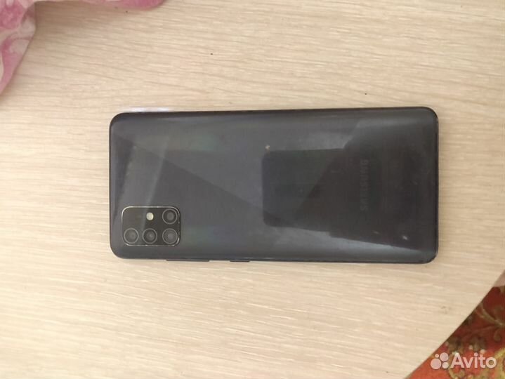 Samsung Galaxy A51, 4/64 ГБ