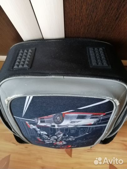 Рюкзак школьный