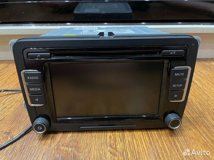 Магнитола RCD510 (3AD035190 VAG)