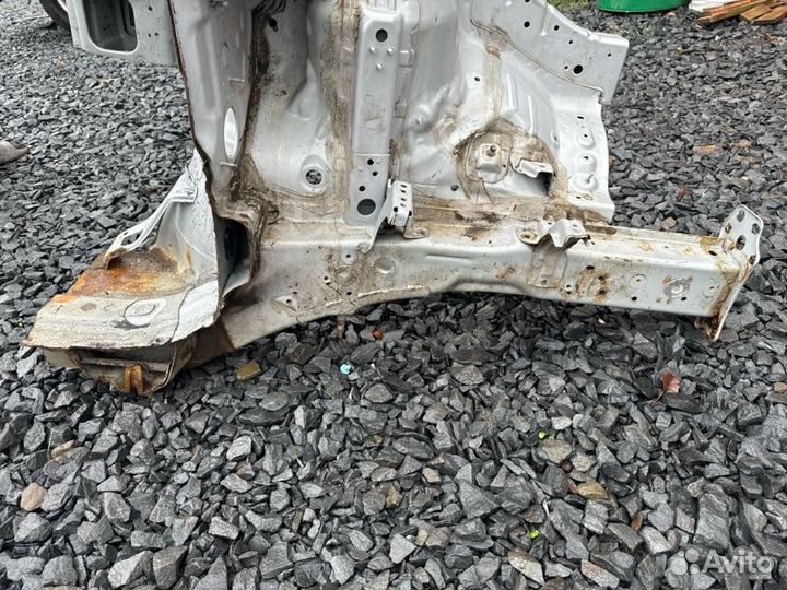 Четверть передняя левая Лонжерон Hyundai Ix35 2.0