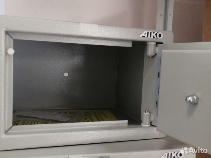 Сейф aiko T 17 EL