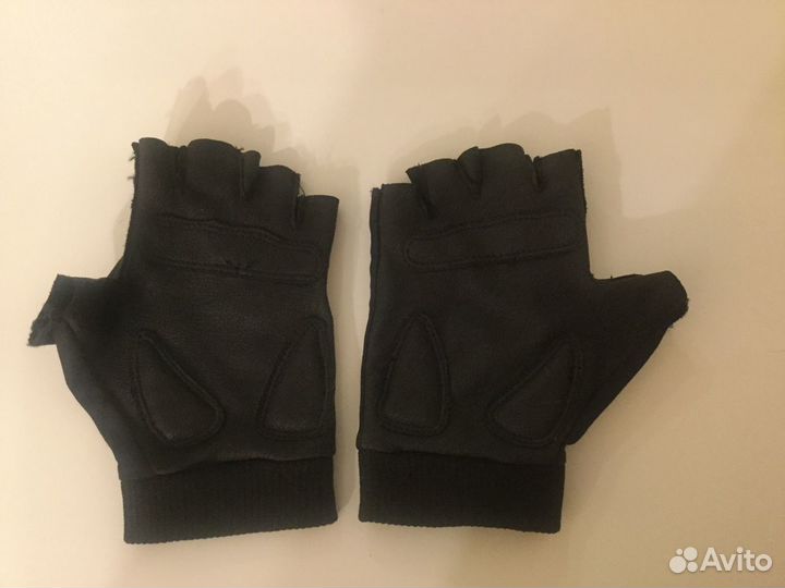 Защита перчатки новые btwin