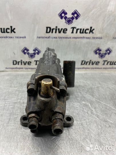 Насос подъема кабины Man 26.372