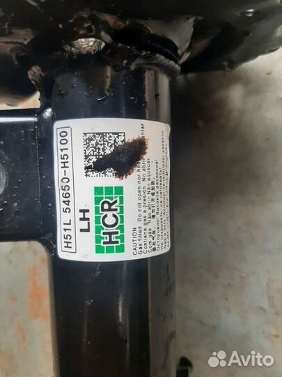 Передняя левая стойка Хендай solaris (оригинал)