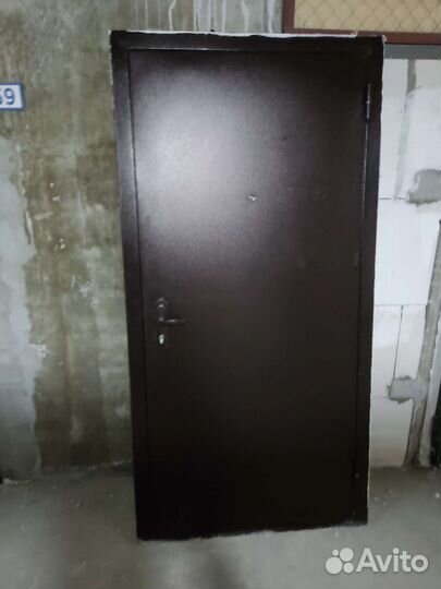 Металлическая дверь бу (всегда в наличии)