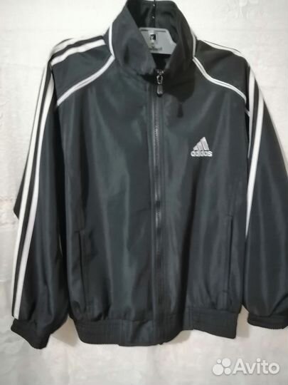 Спортивная куртка adidas