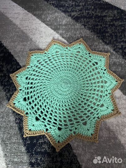 Салфетка вязанная в наличии