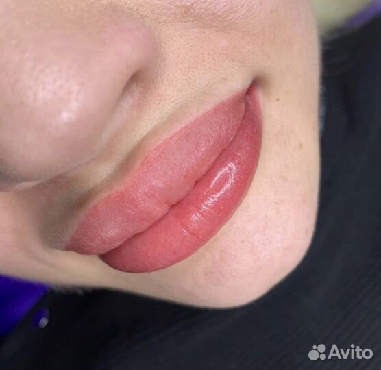 Перманентный макияж бровей и губ