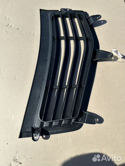 Решетка воздухозаборника Scania 6 2358294