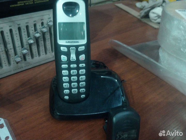 Телефон grundig