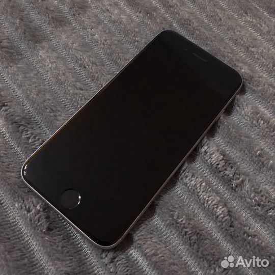 iPhone 6S, 16 ГБ