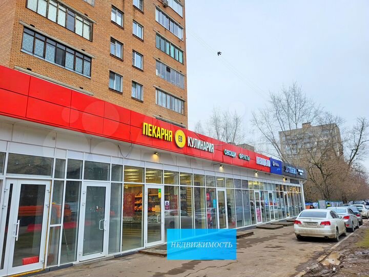 Торговая площадь 450м² на линии торговых помещений