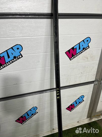 Молдинг крыши правый Dodge Ram 5 DT 2019 68311248