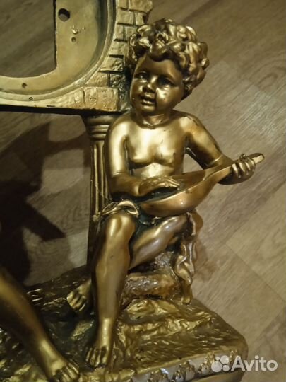 Подчасник интерьерный