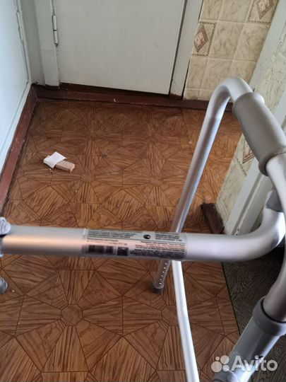 Ходунки для взрослых