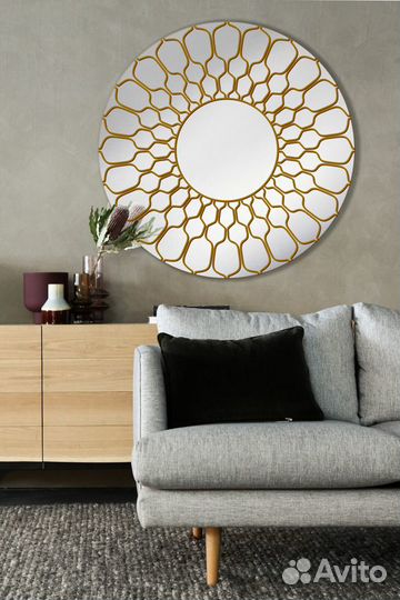 Круглое зеркало