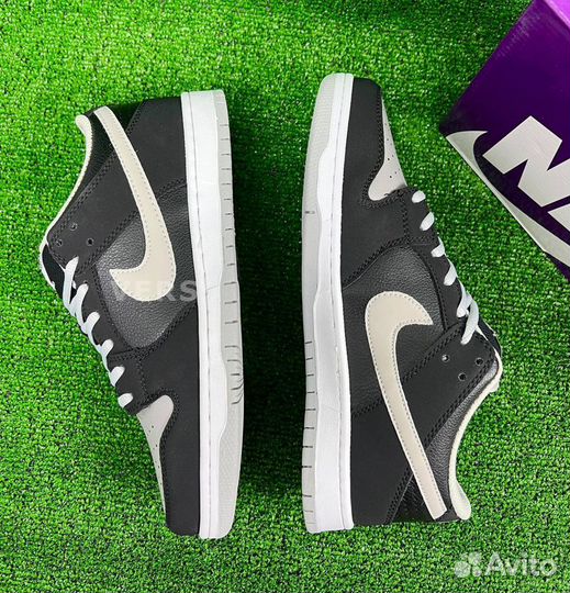 Кроссовки Nike Dunk SB Grey