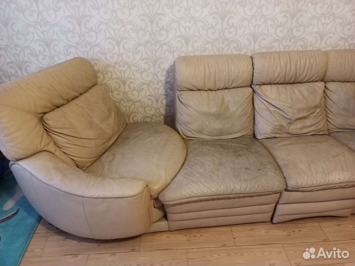 Угловой диван