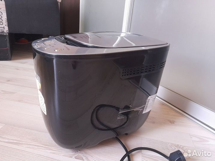 Хлебопечка hyundai hybm-P0212