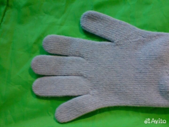 Перчатки и берет женские