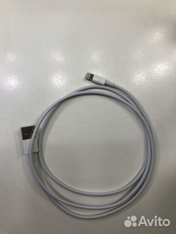Зарядка на iPhone USB lightning