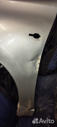 Крыло переднее левое granta