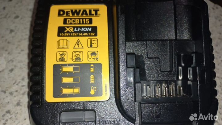 Зарядное устройство DeWalt