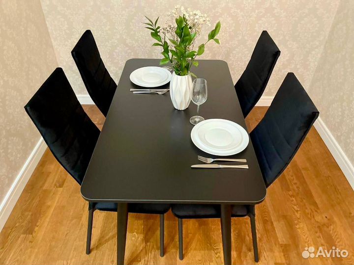 Стол кухонный новый